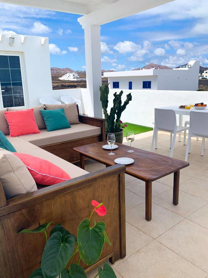 Bahia La Santa Apartments Lanzarote Exterior photo